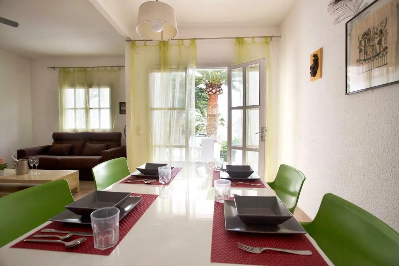 Casas Blancas Playa Βίλα Σαλού